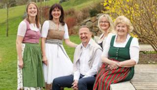 Ihre Gastgeber Familie Scheiblauer Hotel Kothmühle in Neuhofen